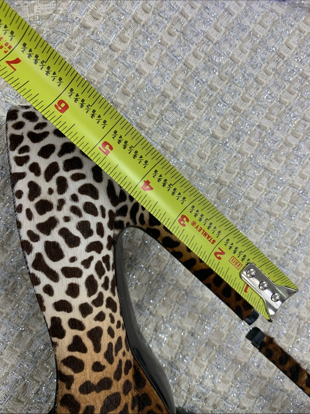 Gucci Women’s Leopard Print Pumps - Brown/Black - Picture 7 of 13